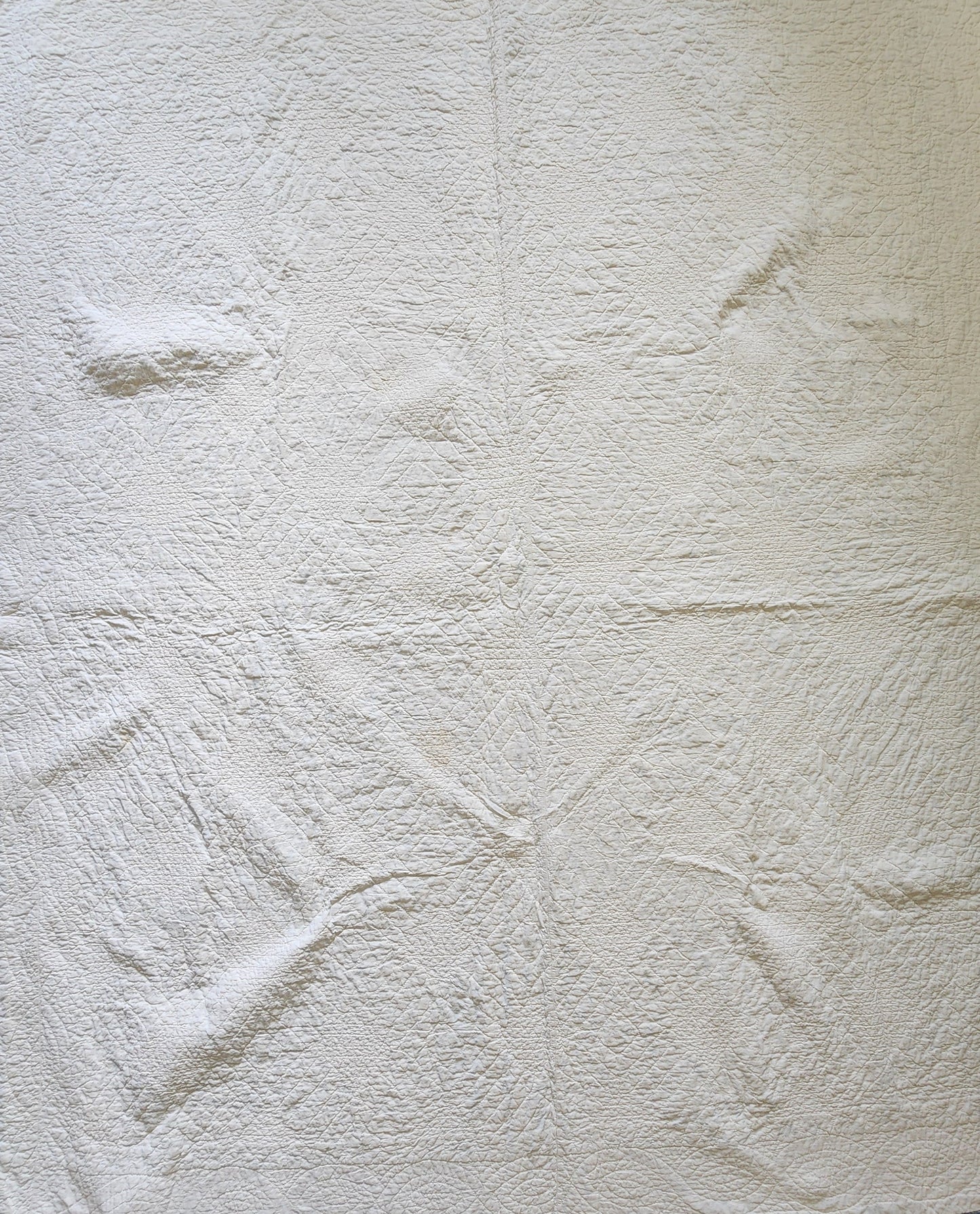 Well-Loved Antique Ocean Waves Quilt c1900