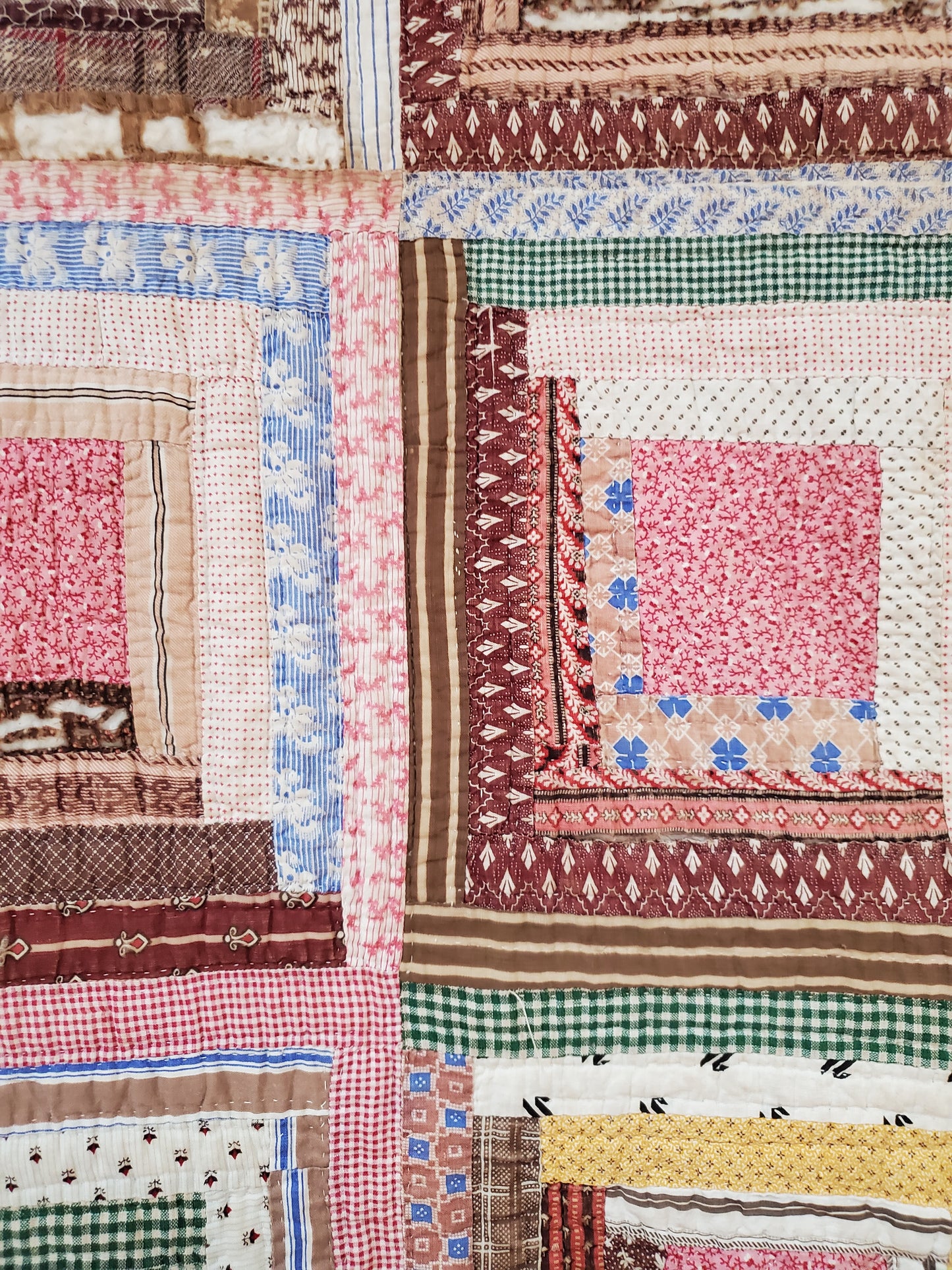 Stunning, Antique, Fussy Cut Log Cabin Quilt, ca 1870