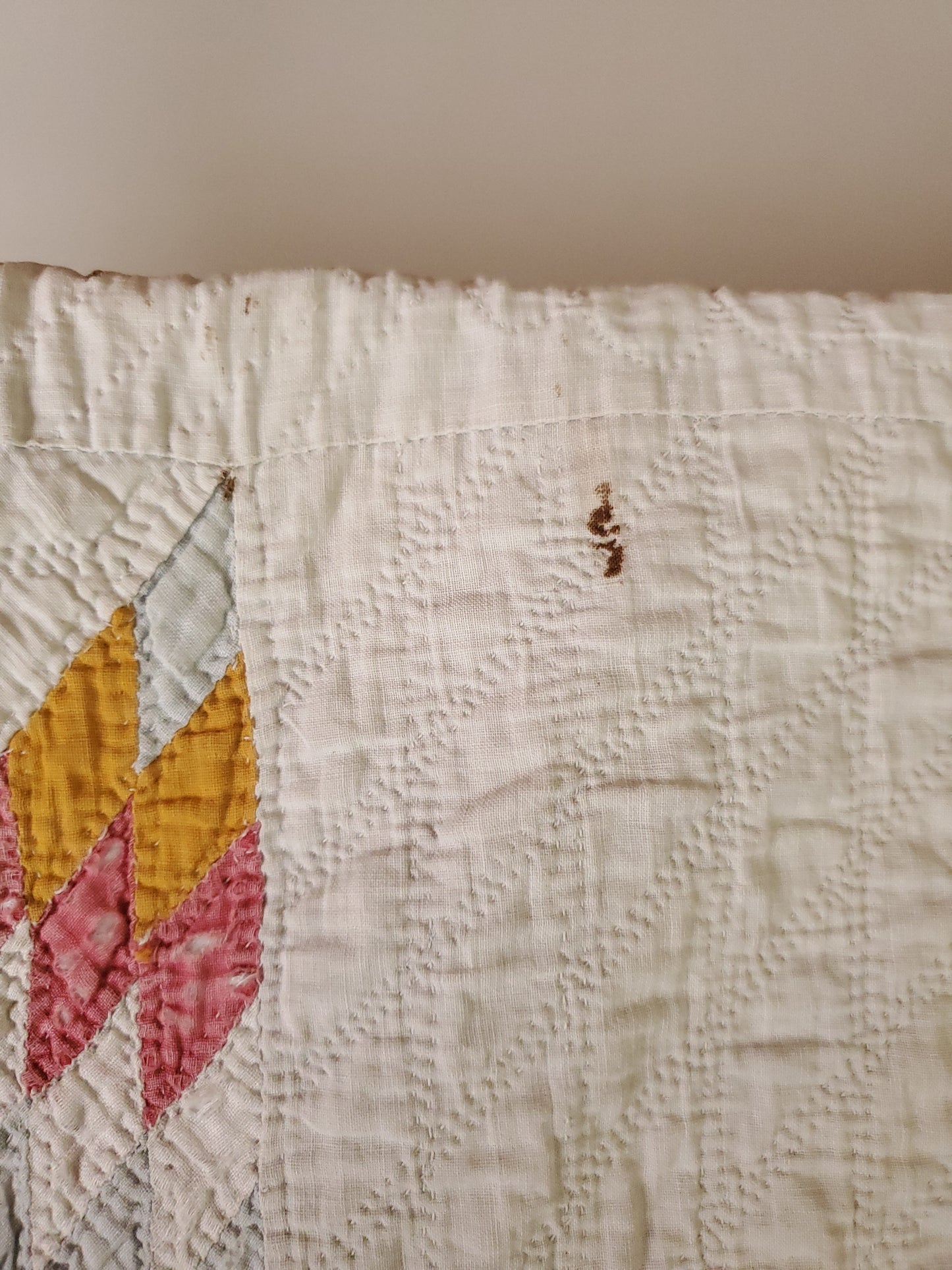 Antique Touching Stars Quilt