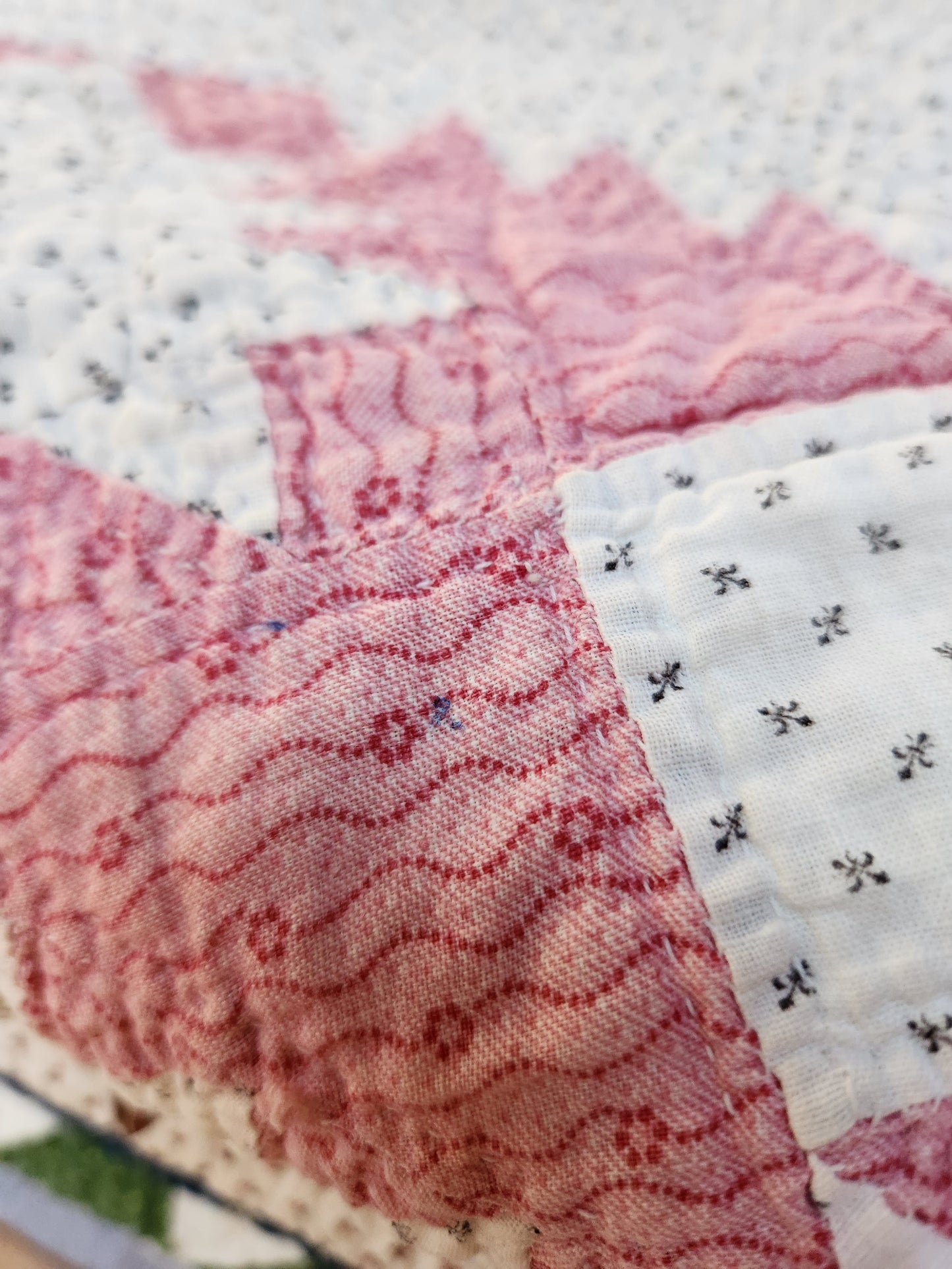 Antique Pink and White Feathered Star Quilt c1890