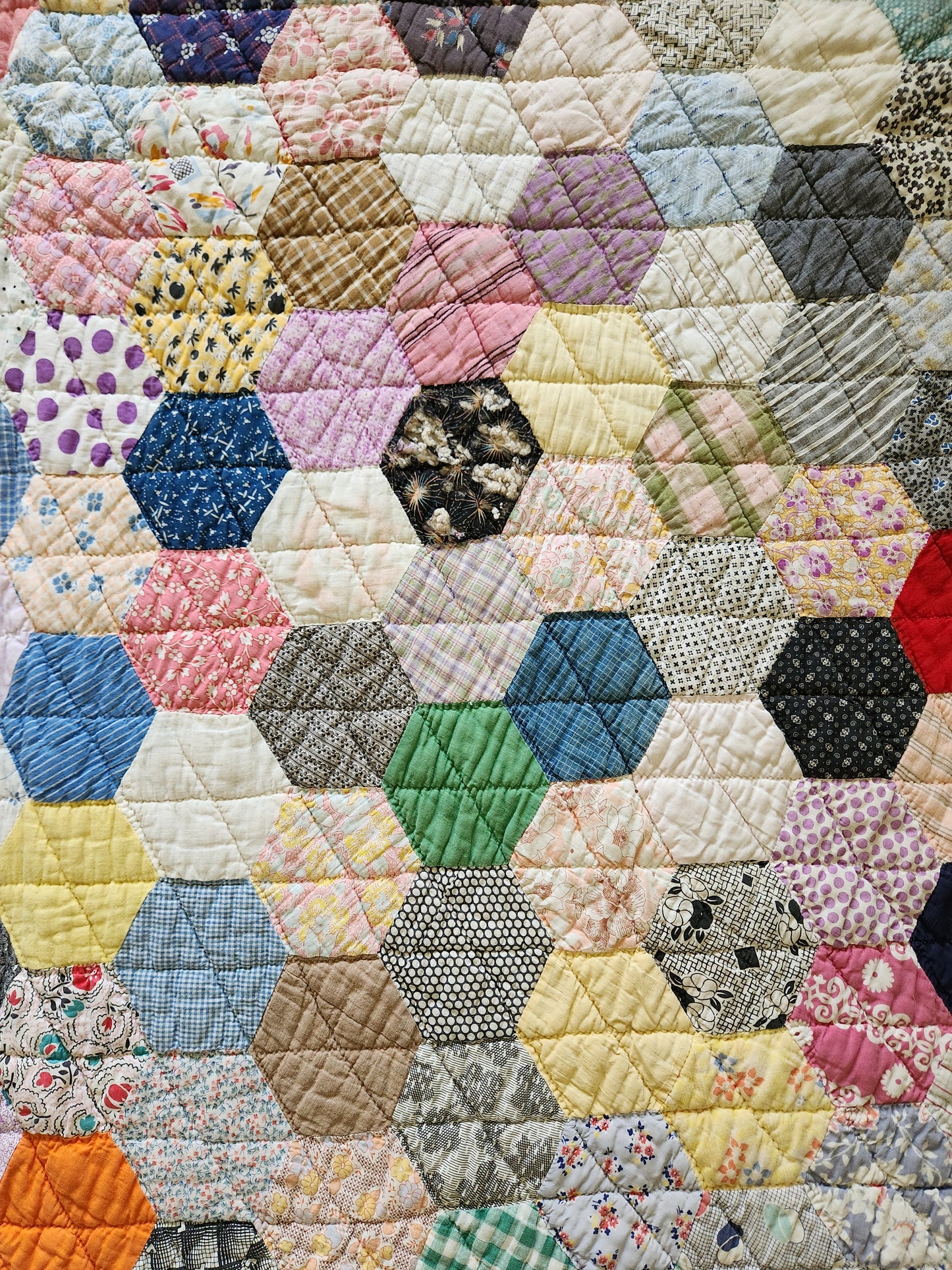 Hexagon Quilt c1940