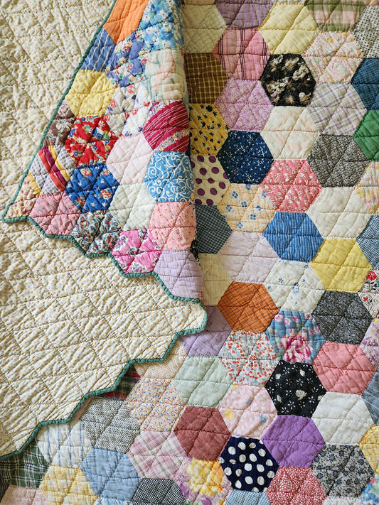 Hexagon Quilt c1940