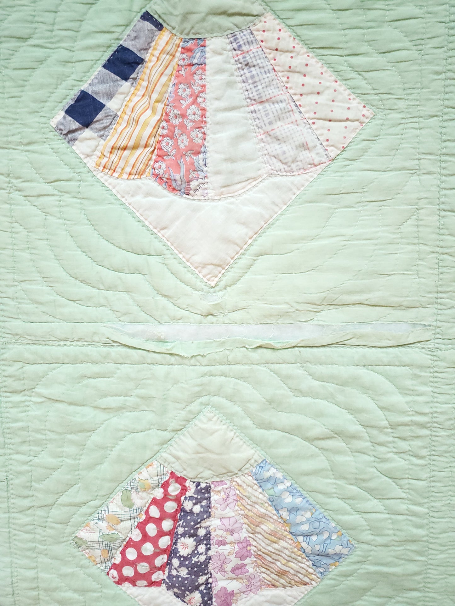 Vintage Fan Quilt, post 1960