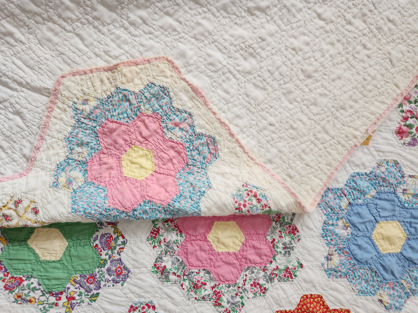 Vintage Grandmother's Garden Quilt