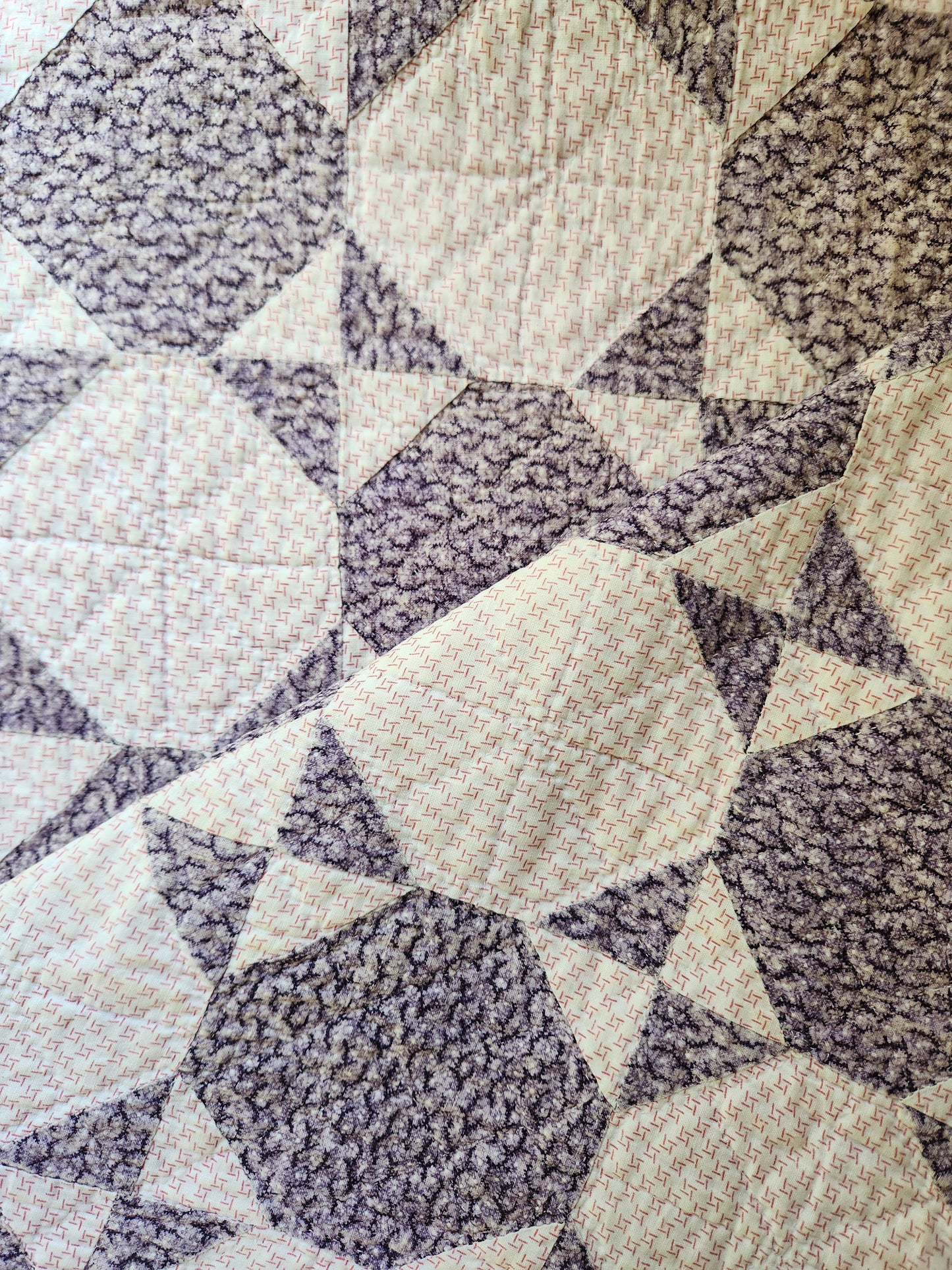 Antique Purple Snowball Quilt