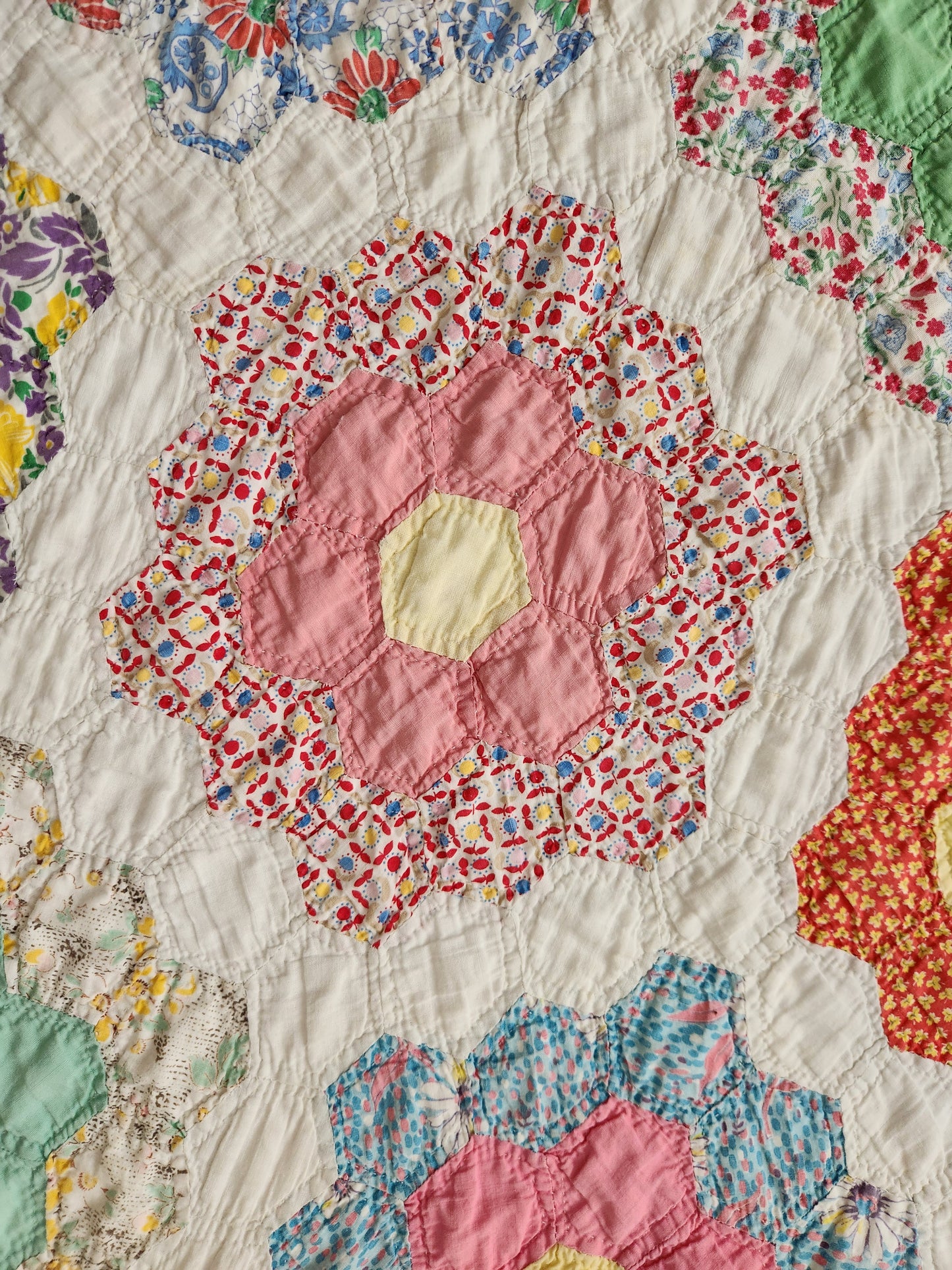 Vintage Grandmother's Garden Quilt