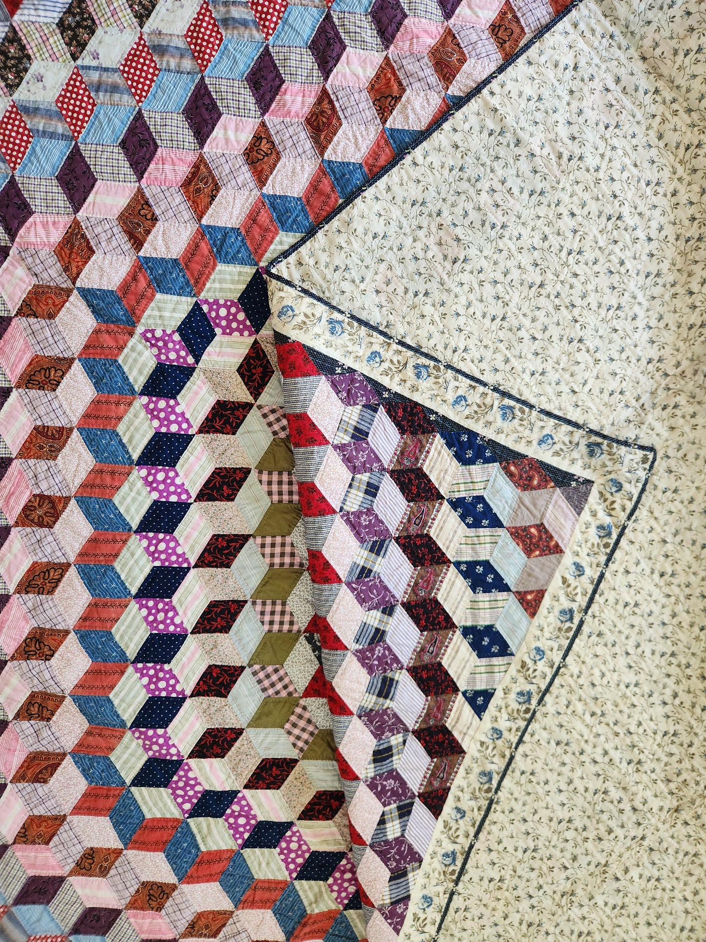 Antique Tumbling Star Quilt