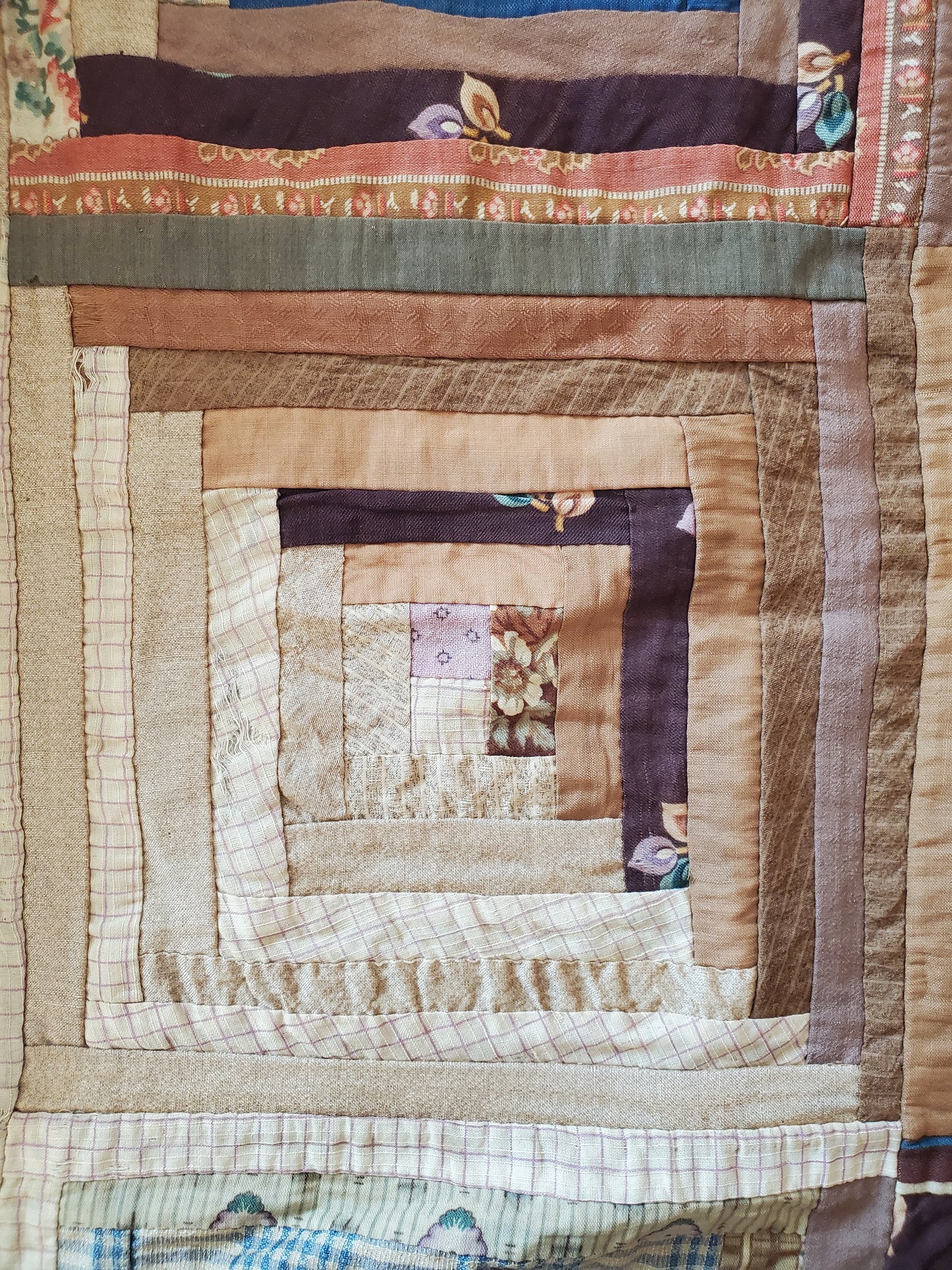 19th Century Antique Log Cabin Quilt