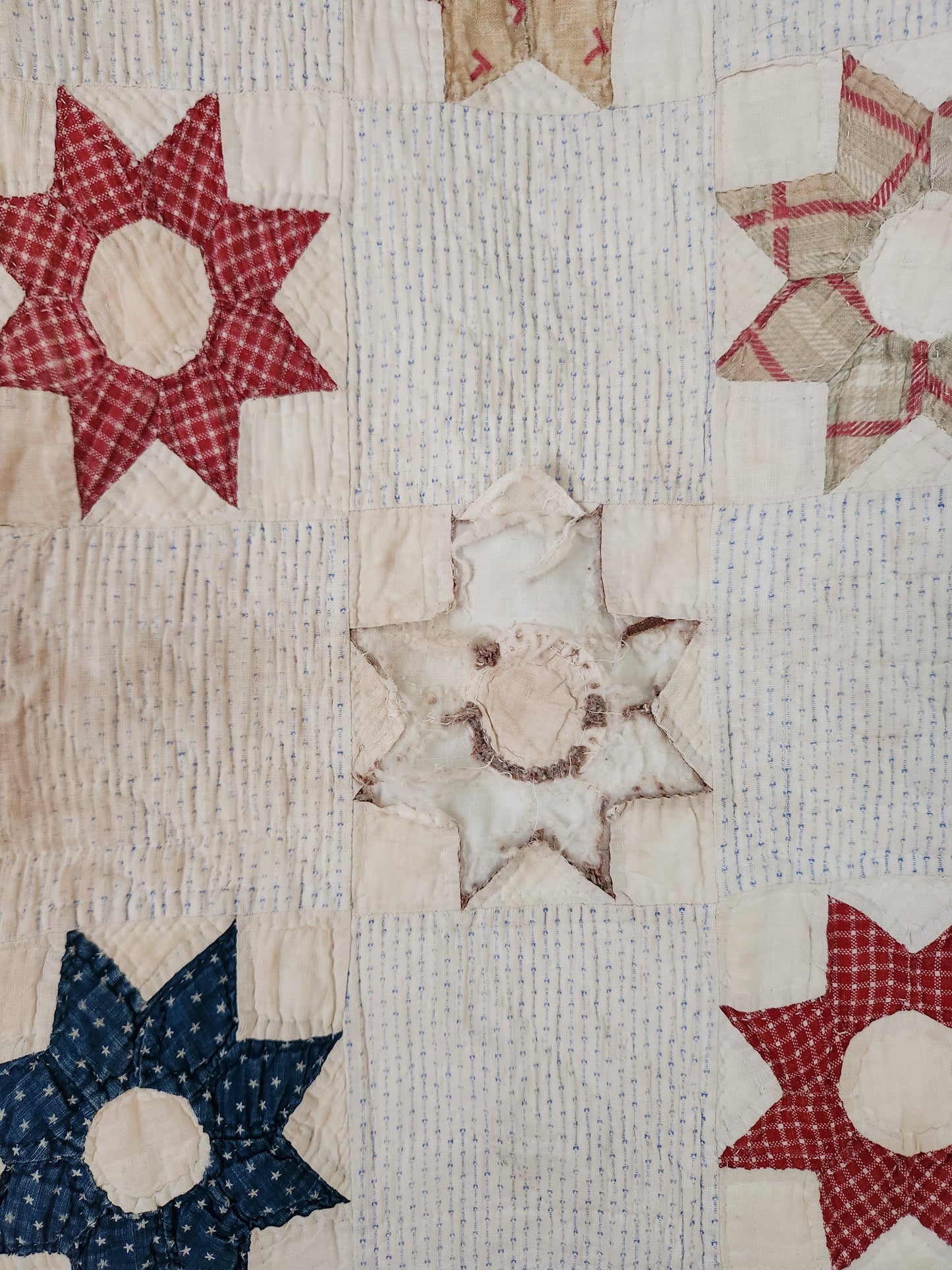 Well-Loved Antique Star Quilt c1900