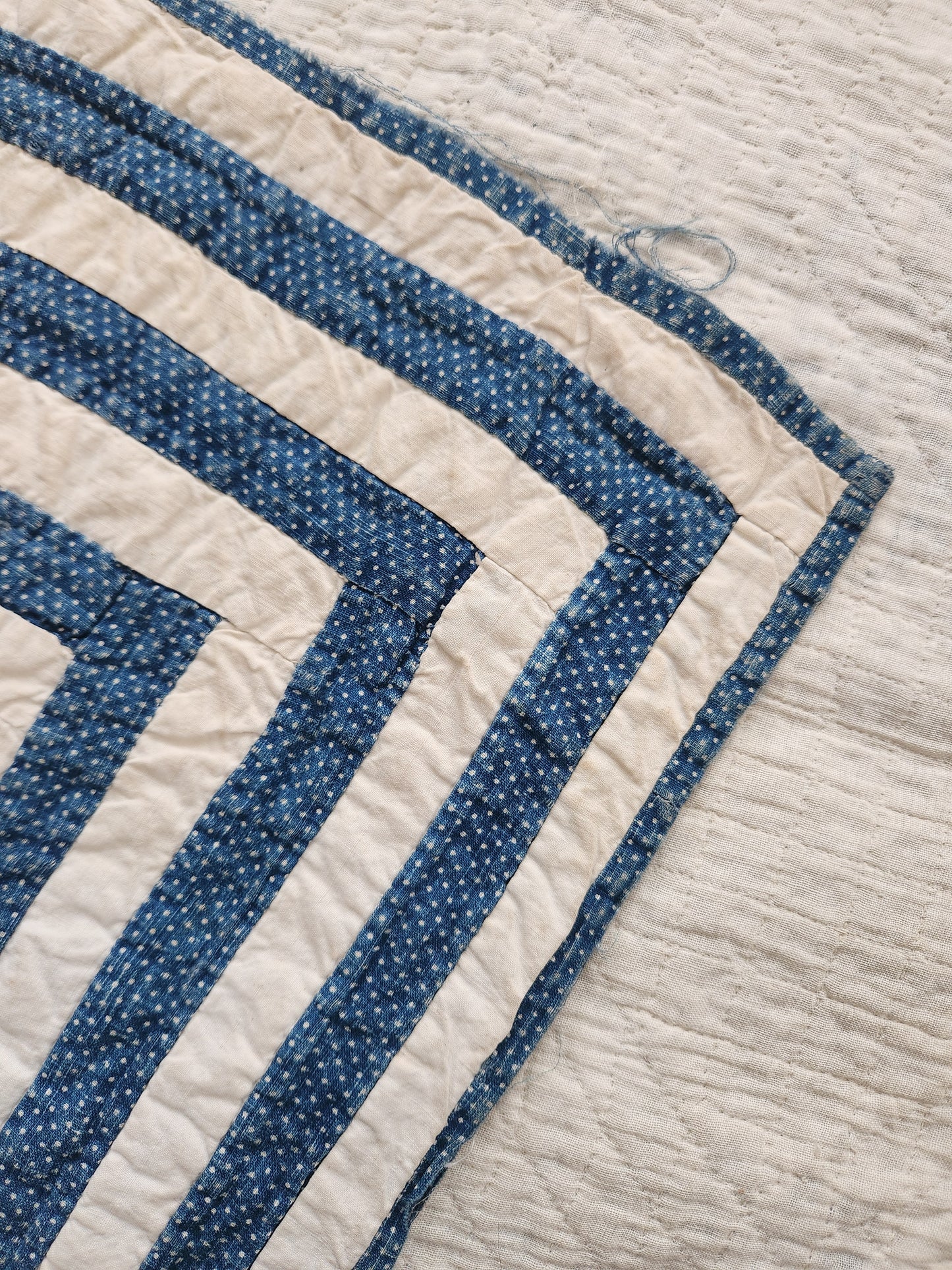 Antique Indigo & White Pineapple Quilt