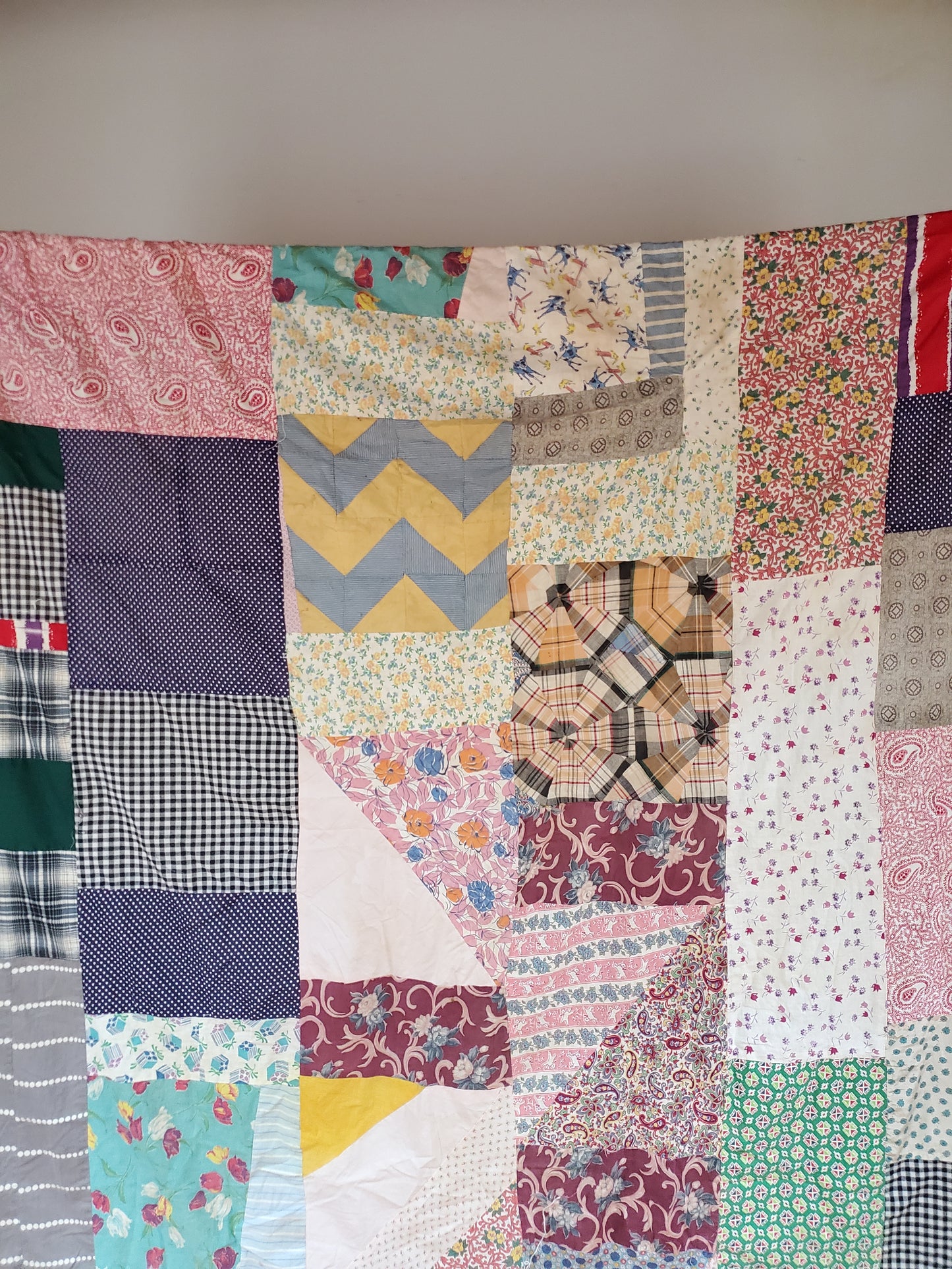 Vintage Feed Sack Quilt Top, Mid 20th Cent