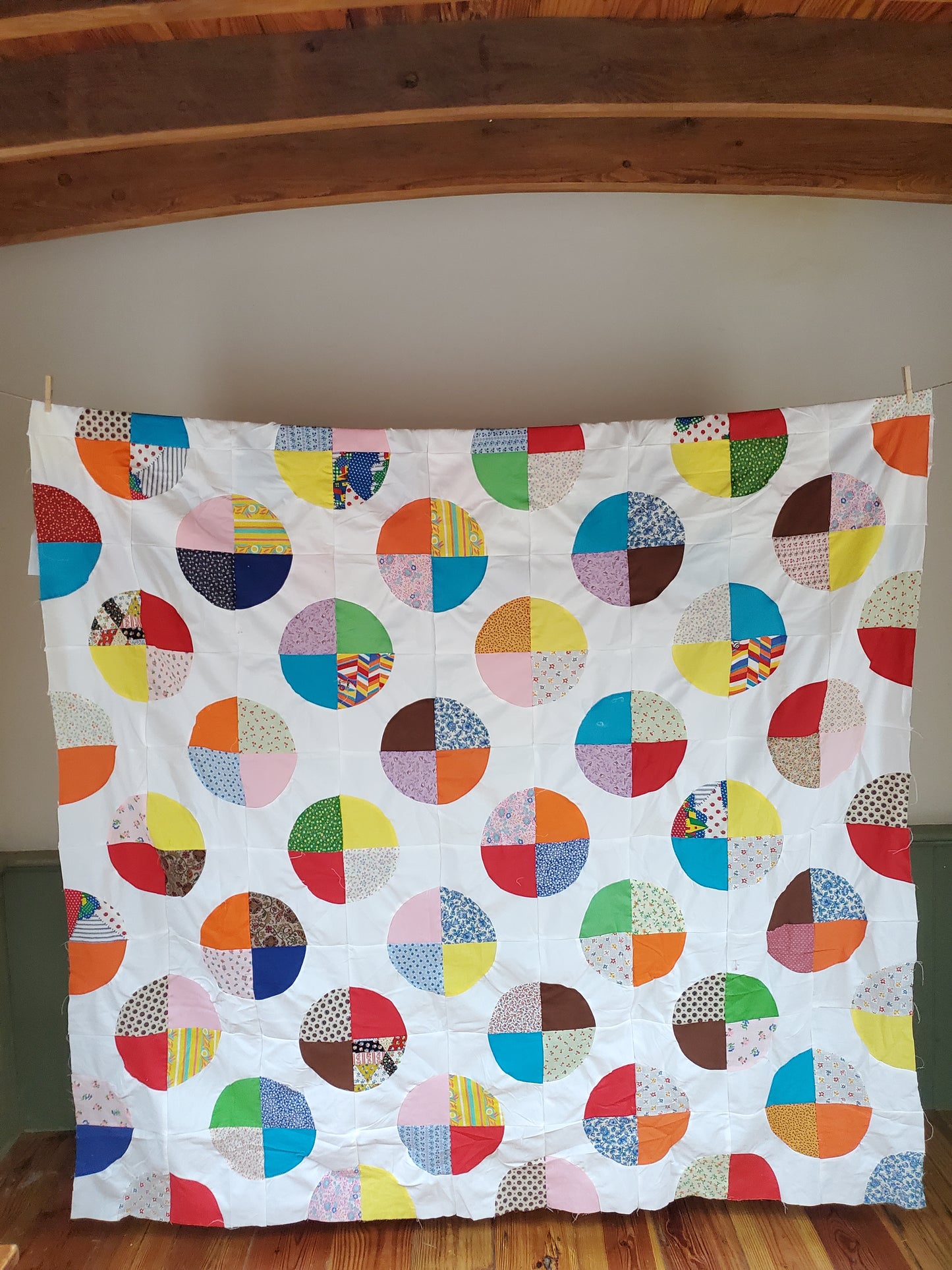 Contemporary Quarter Circle Quilt Top