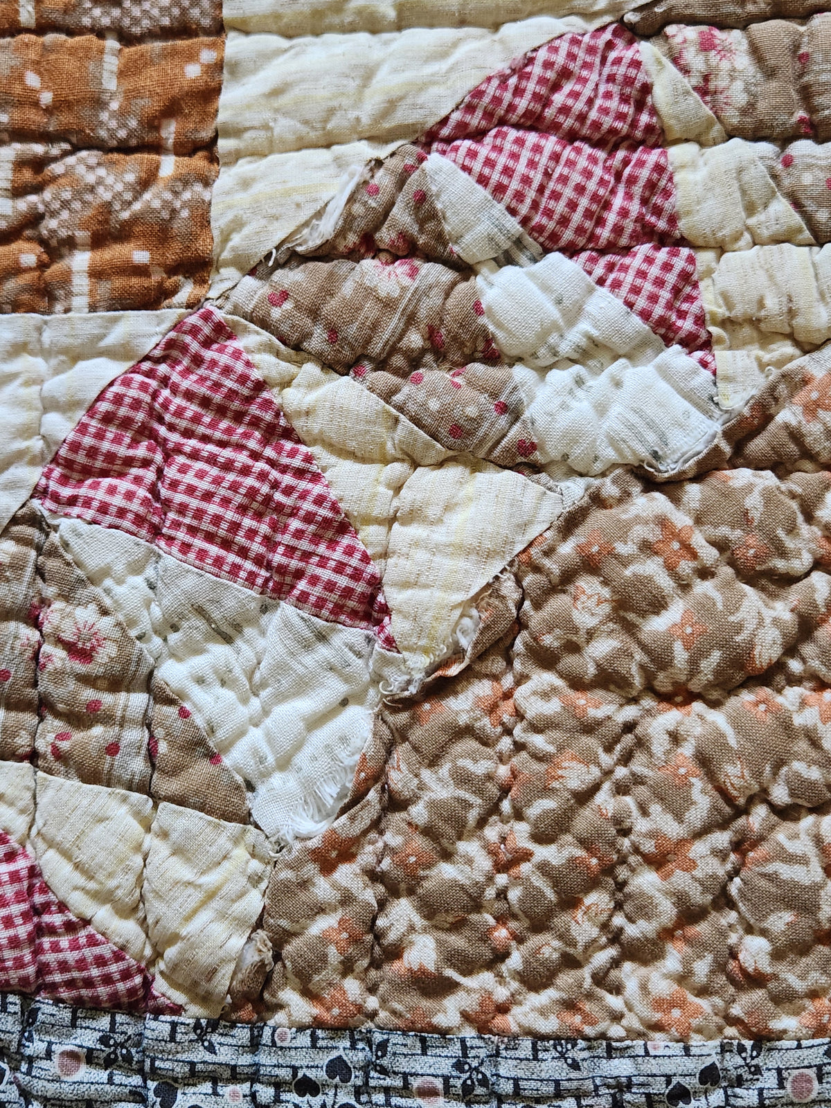 Antique Late 19th Century Sunflower Quilt