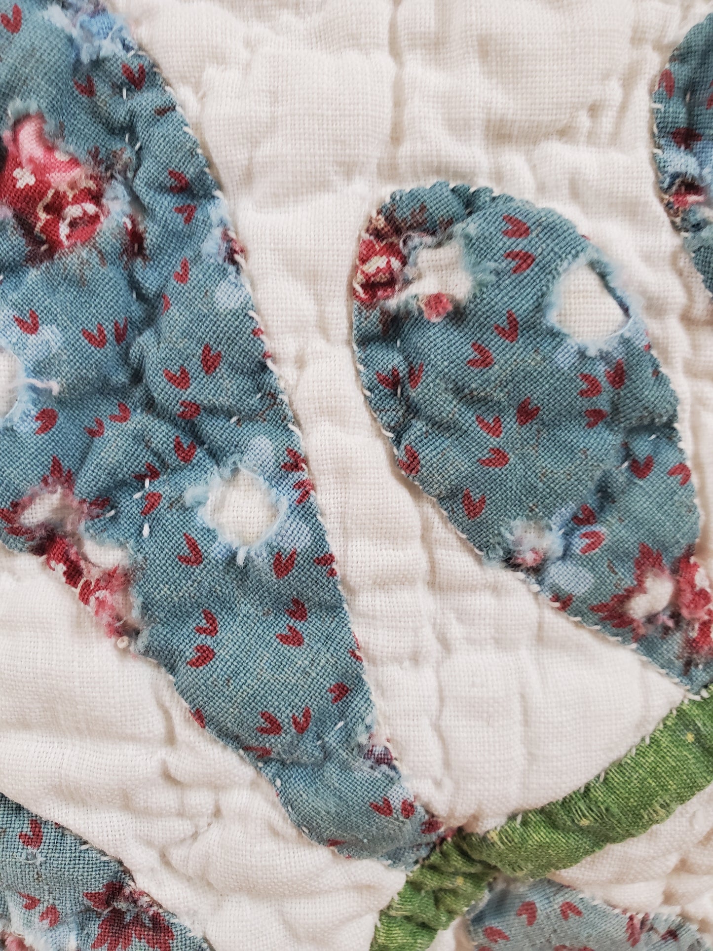 19th Century Pink & Green Antique Rose Wreath Applique Quilt