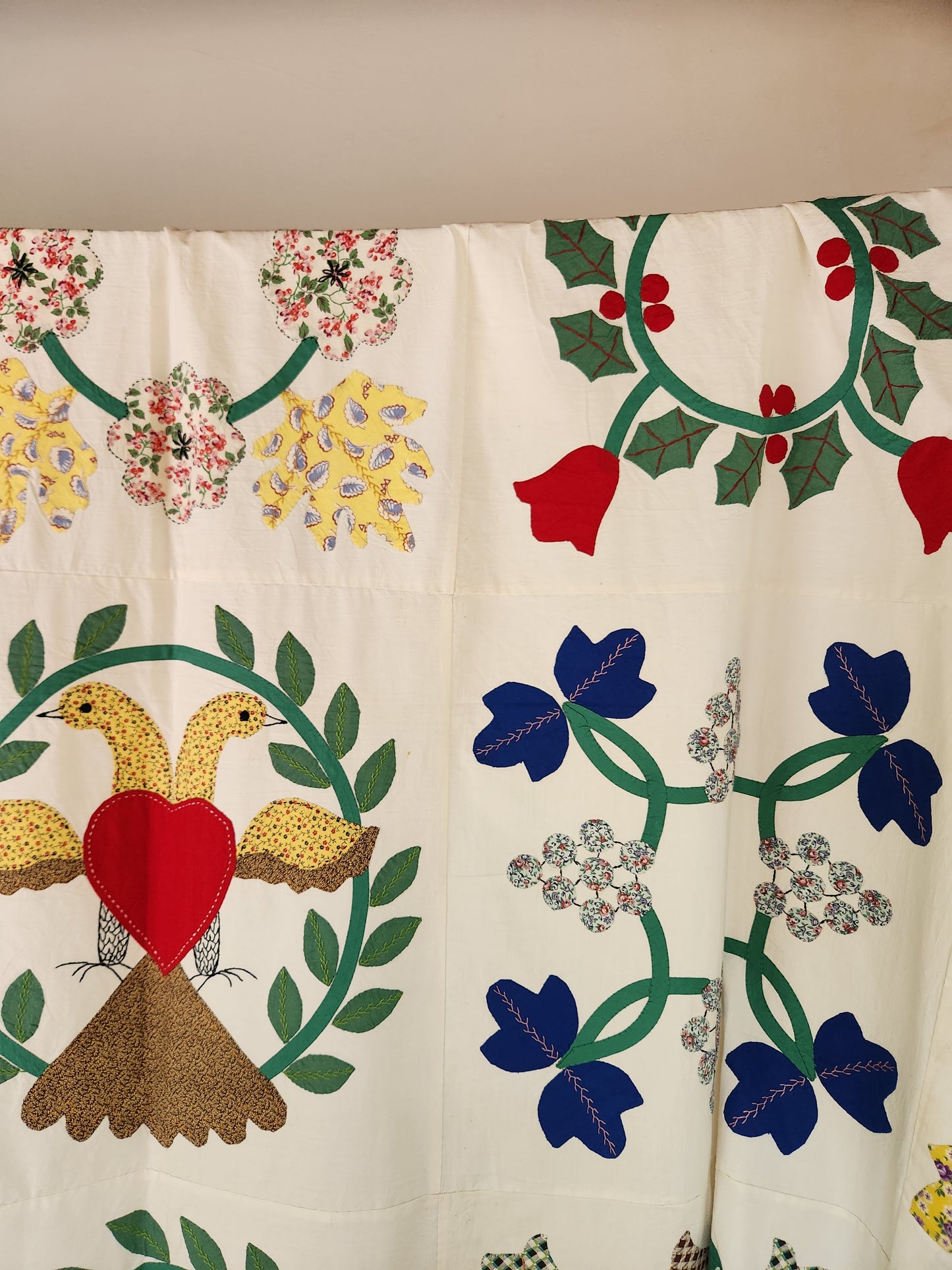 Vintage Hand Stitched Album Coverlet c1950 (B)