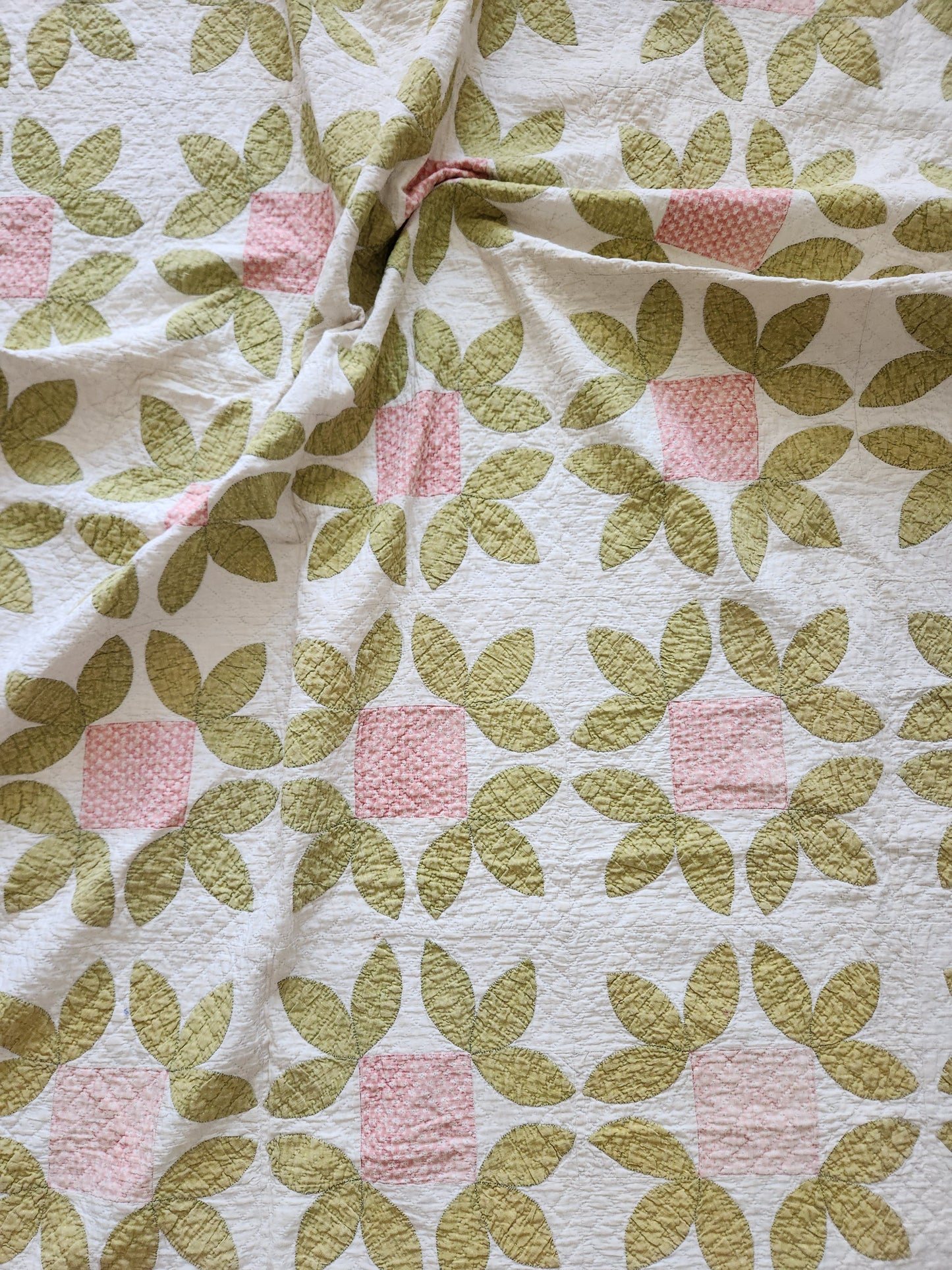 19th Century Honey Bee Quilt