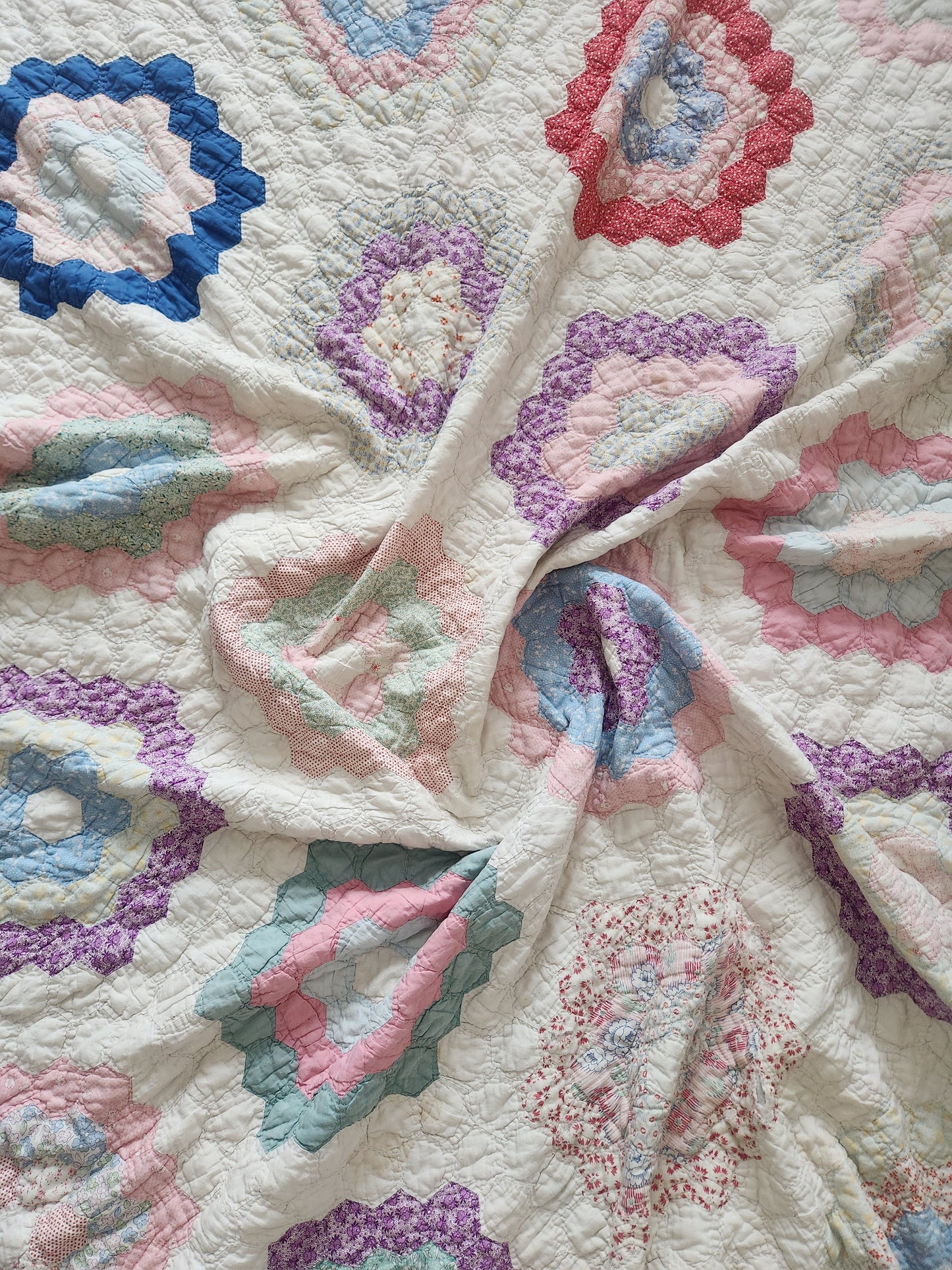 Vintage Grandmother's Garden Quilt c1940