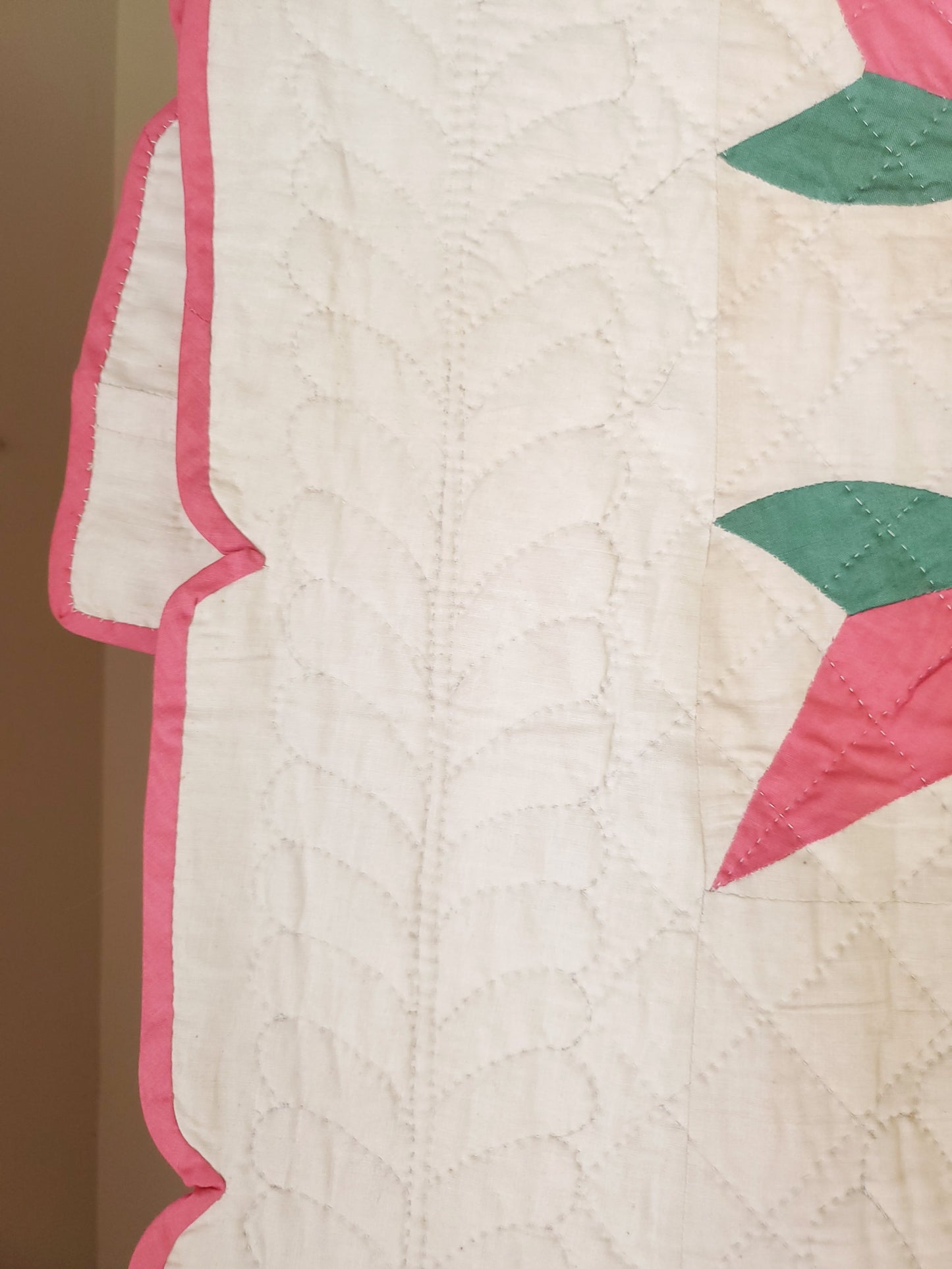 Exquisite Wandering Foot Quilt c1930