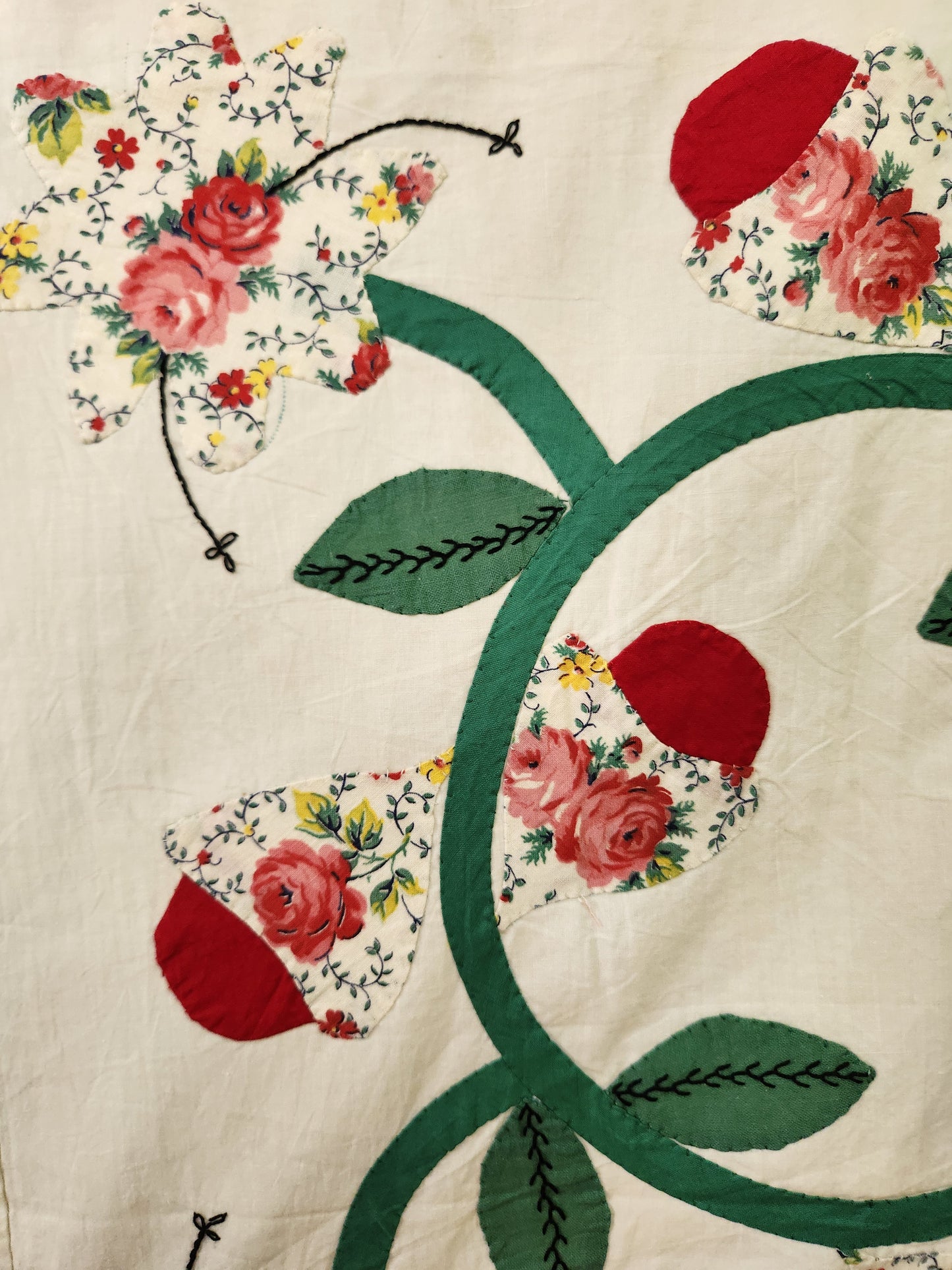 Vintage Hand Stitched Album Coverlet c1950 (A)
