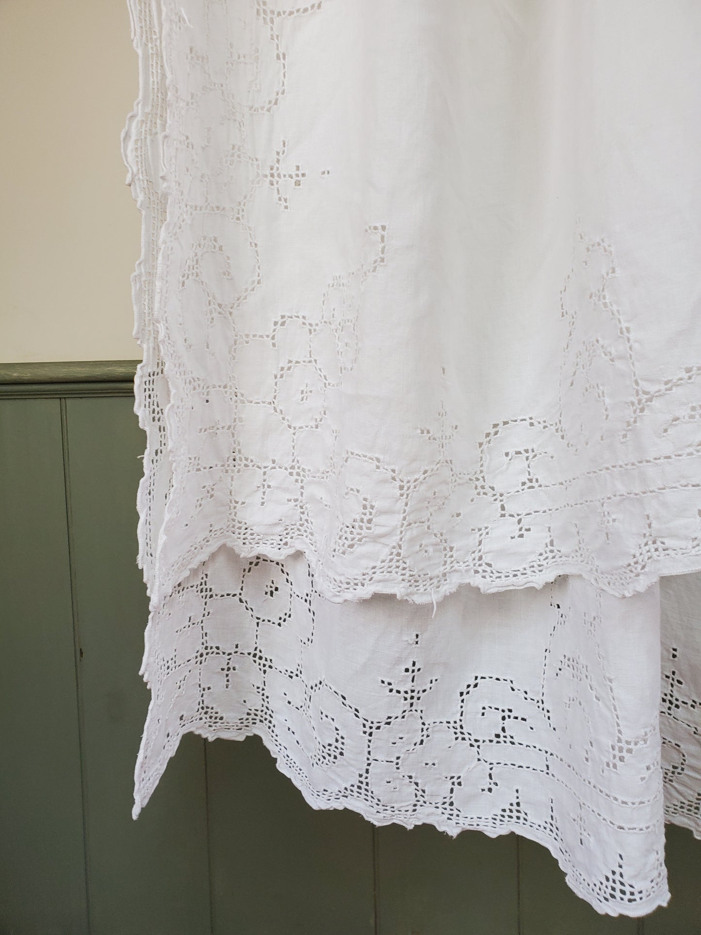 Heirloom Handmade Cutwork White Linen Tablecloth