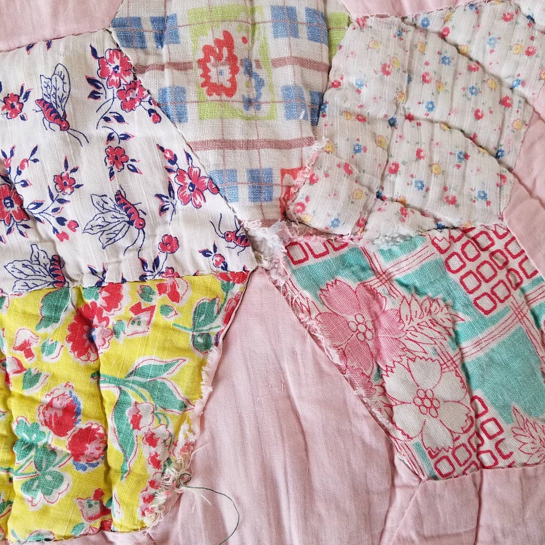 Feed Sack Star Quilt 2