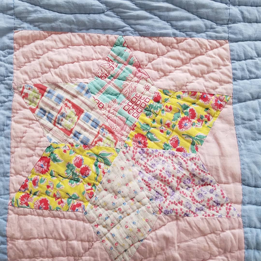 Feed Sack Star Quilt 2
