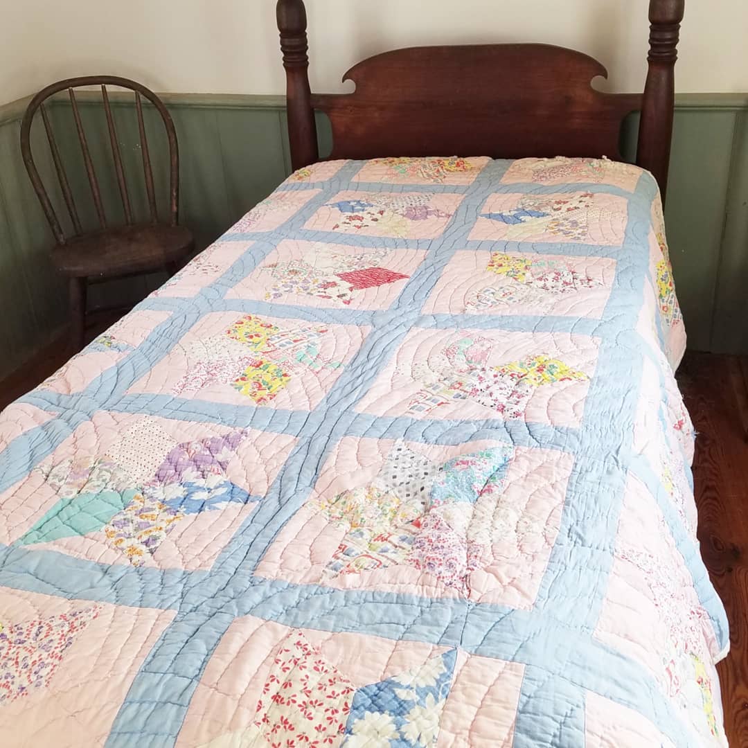 Feed Sack Star Quilt 2