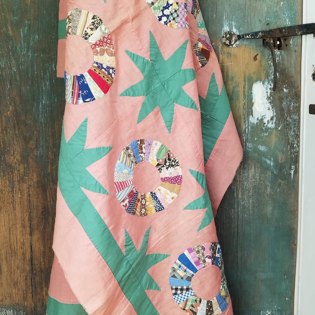 Dresden Plate Quilt Top 2