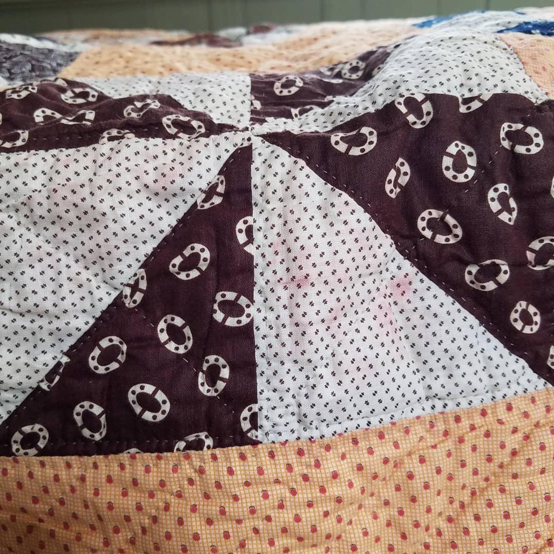 Paper Pieced Pinwheel Quilt