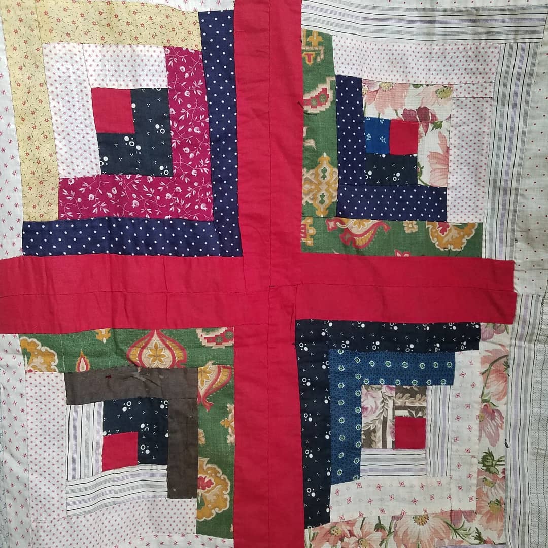 Log Cabin Quilt Top