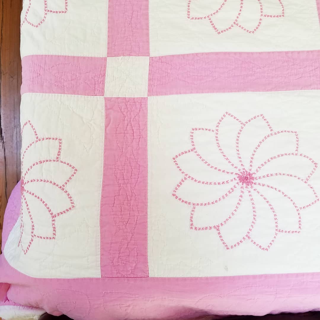 Floral Embroidery Block quilt