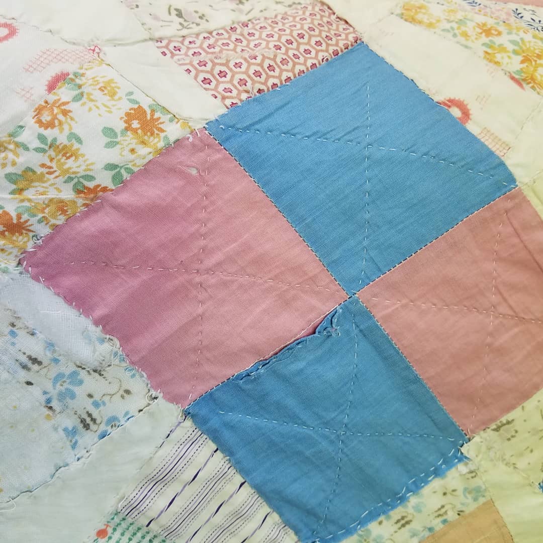 Large Double Wedding Ring Quilt