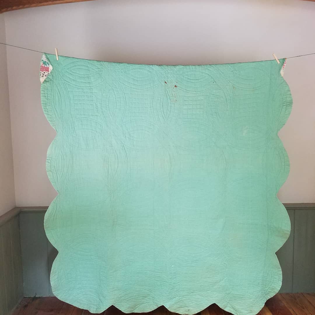 Double Wedding Ring Quilt