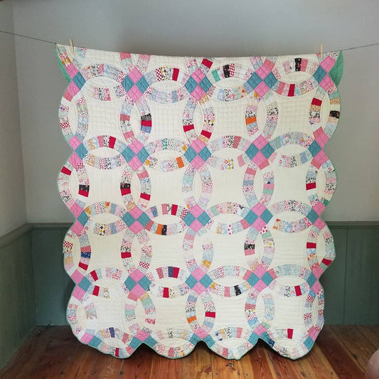 Double Wedding Ring Quilt