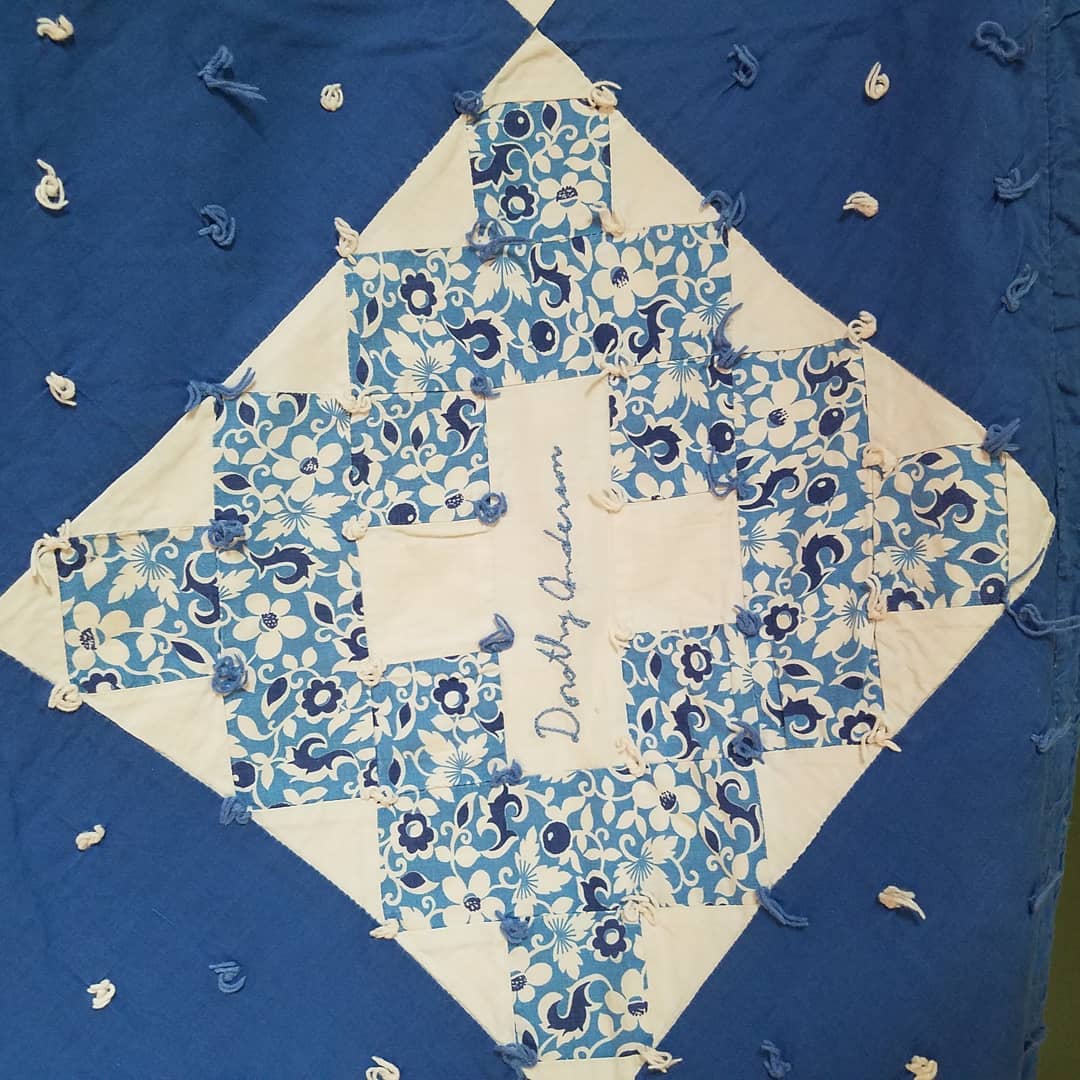 Hand Tied Album Quilt