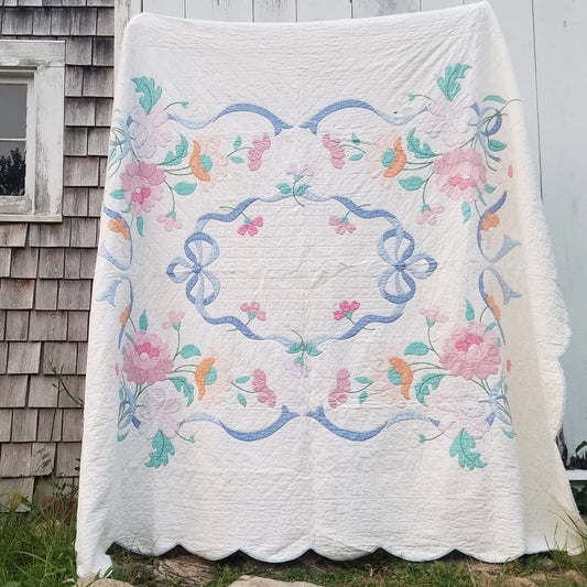 Floral Applique Quilt
