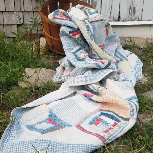 Late 18 Early 1900's Log Cabin Quilt