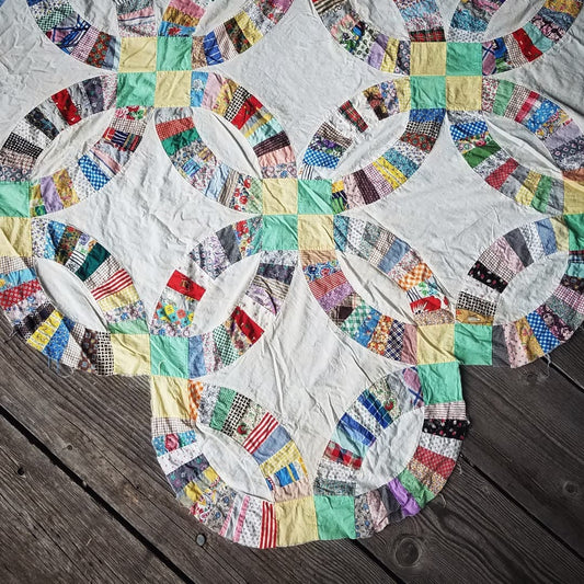 Double Wedding Ring Quilt Top