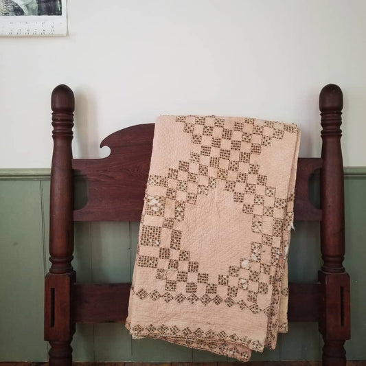 Tan and Pink Triple Chain Quilt
