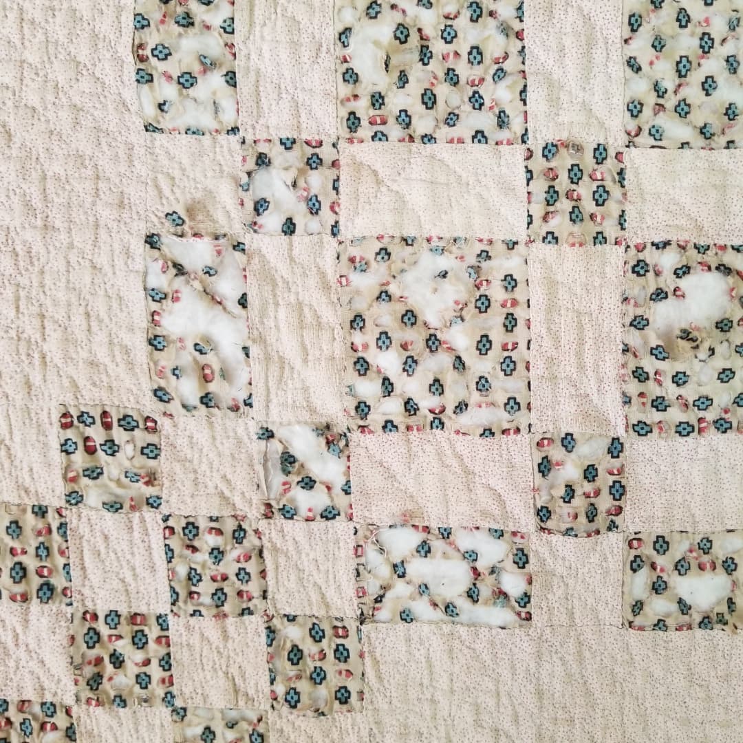 Tan and Pink Triple Chain Quilt