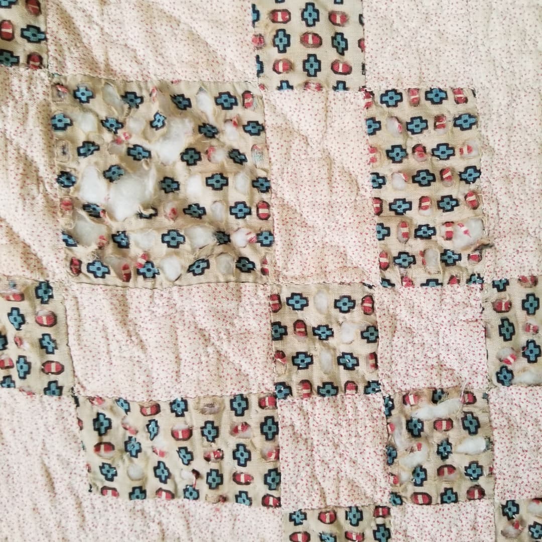 Tan and Pink Triple Chain Quilt