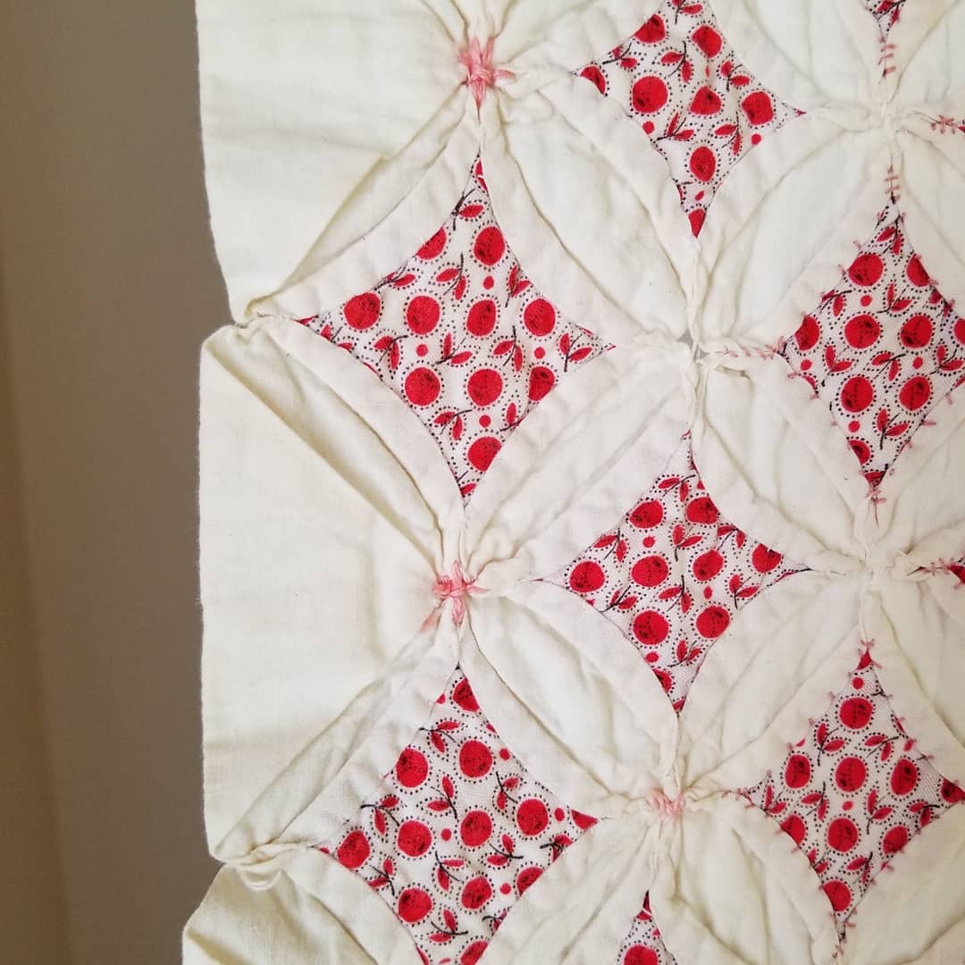 Cathedral Quilt in Cream