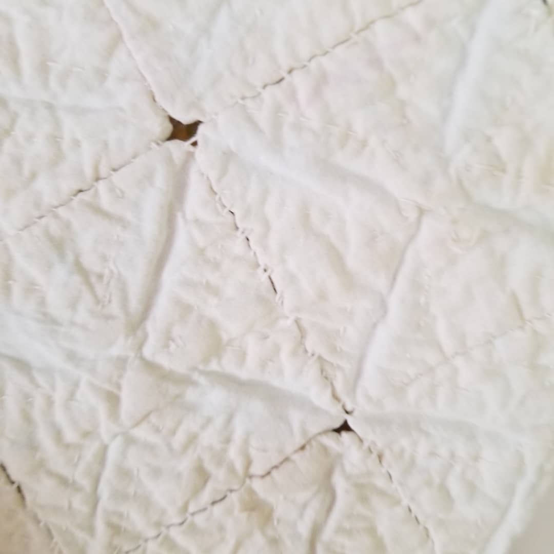 Cathedral Quilt in Cream