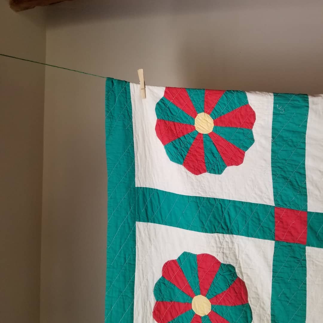 Emerald Dresden Plate Quilt