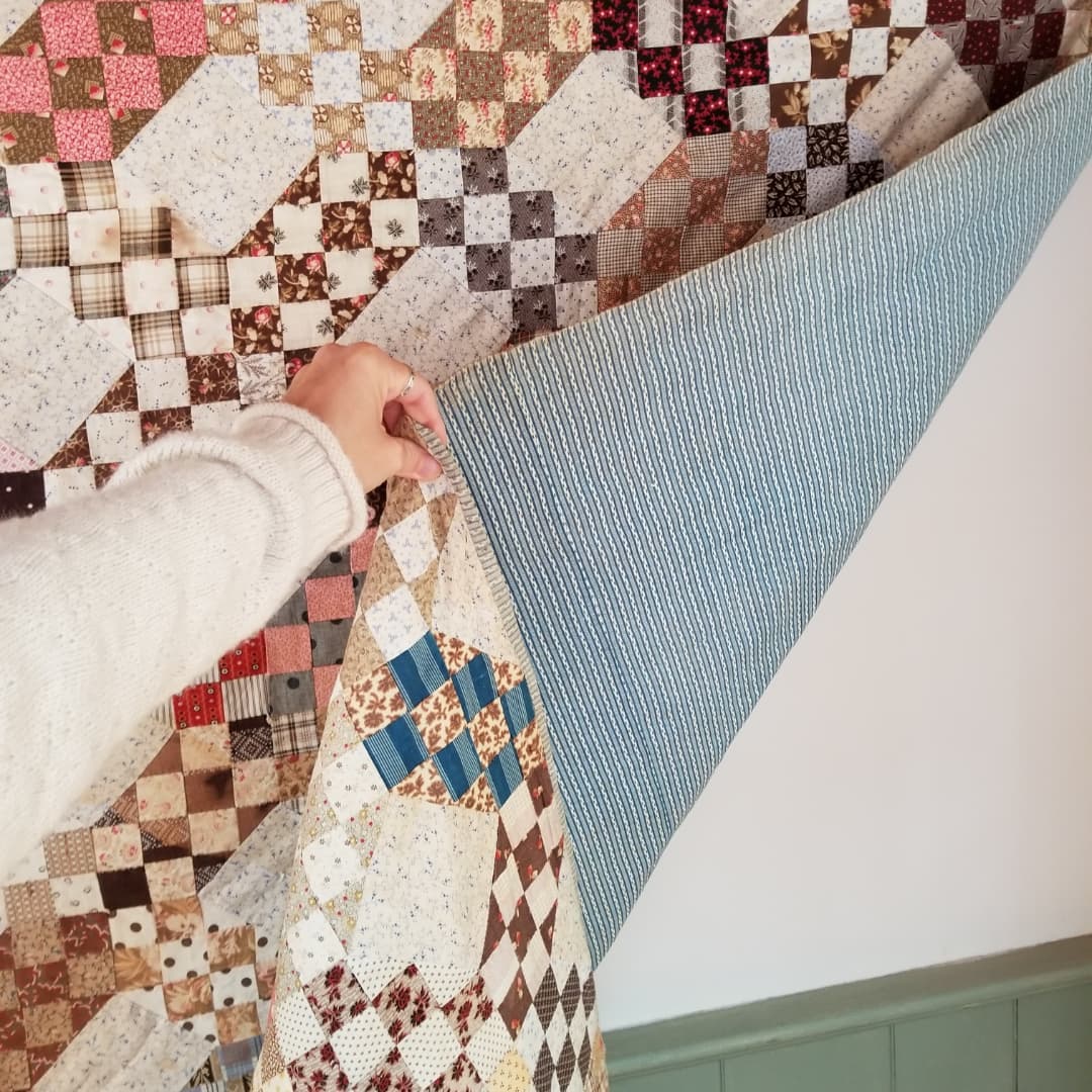 Jacob's Ladder Hand Tied Quilt