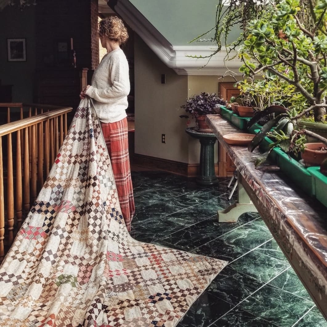 Jacob's Ladder Hand Tied Quilt