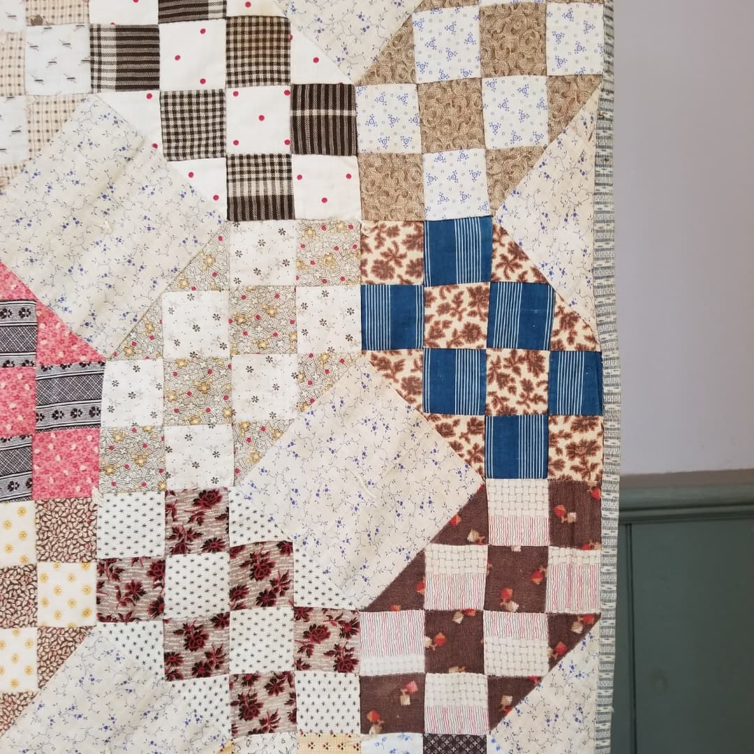 Jacob's Ladder Hand Tied Quilt