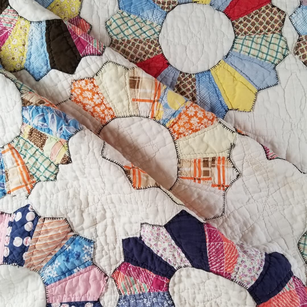 Friendship Flower Applique Quilt