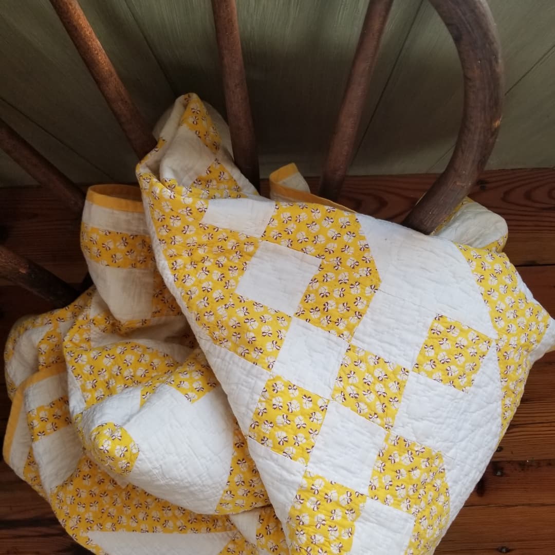 Yellow Jacob's Ladder Quilt