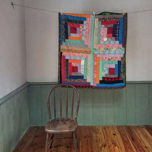 Mini Log Cabin Quilt